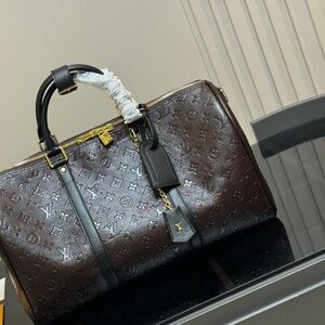 Medium Size reddish brown bag